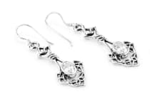 WINDALF Irische  Damen Schmuck Ohrringe DANA 4.4 cm Celtic Wei&szlig;er Stein Silber - Windalf.de