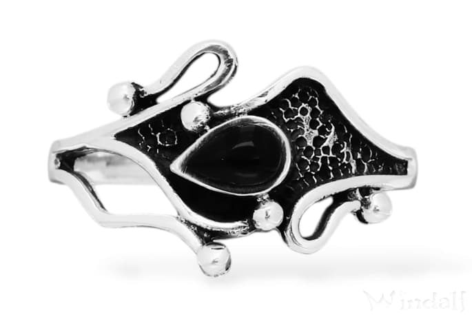 WINDALF Zarter Damen Ring ALYNA 12 mm Schwarzer Onyx Gothic-Schmuck Silber - Windalf.de