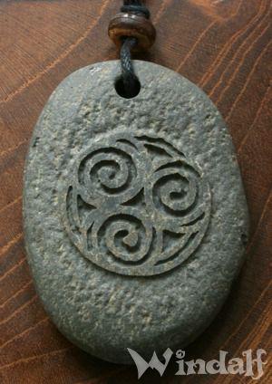 WINDALF Anhänger ALICIA Keltisches Triskel grauer Stein - Windalf.de