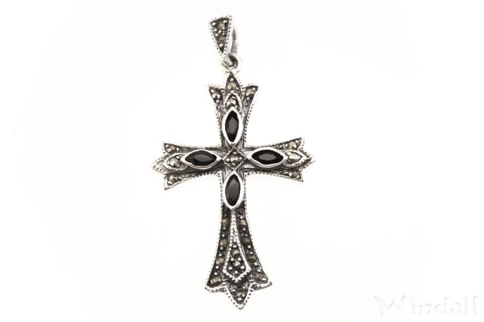 WINDALF Kreuzanhänger IARA 4.4 cm Schwarze Steine Markasitschmuck Silber WINDALF Kreuzanhänger IARA 4.4 cm Schwarze Steine Markasitschmuck Silber - Windalf.de