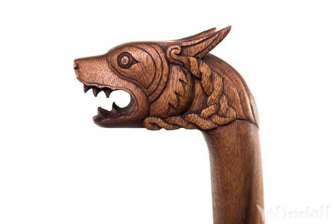 WINDALF Celtic Wanderstab KELTISCHER WOLF 130 cm Keltisches Krafttier Wolf Handarbeit aus Holz - Windalf.de