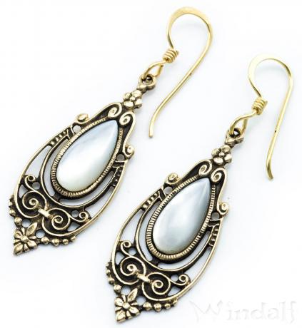 WINDALF Bohemian Ohrhänger TALINA 5 cm Perlmutt Mittelalterschmuck Bronze WINDALF Bohemian Ohrhänger TALINA 5 cm Perlmutt Mittelalterschmuck Bronze - Windalf.de