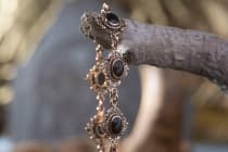 WINDALF Mittelalter-Armkette M&Eacute;DI&Eacute;VALE 19 cm Schwarzer Onyx Armband Bronzekette - Windalf.de