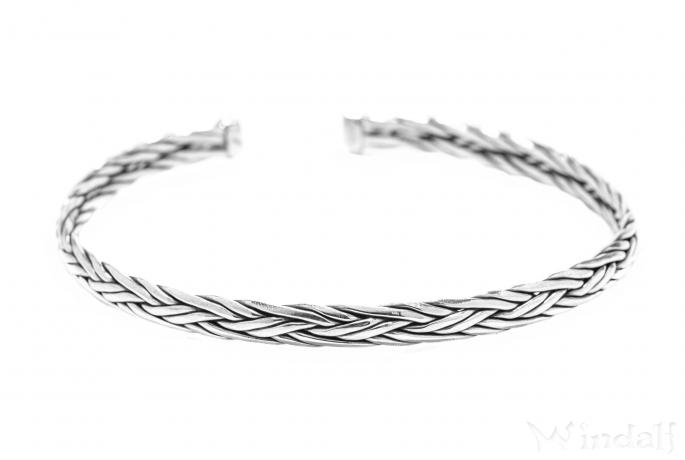 WINDALF Schmaler Wikinger-Armreif KAIRA Ø 6.2 cm Vikings Armschmuck Handarbeit Silber WINDALF Schmaler Wikinger-Armreif KAIRA Ø 6.2 cm Vikings Armschmuck Handarbeit Silber - Windalf.de