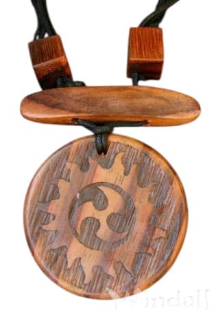 WINDALF Celtic Holz Halskette TRISKEL SONNE 5 cm Kelten Holzschmuck Handarbeit - Windalf.de