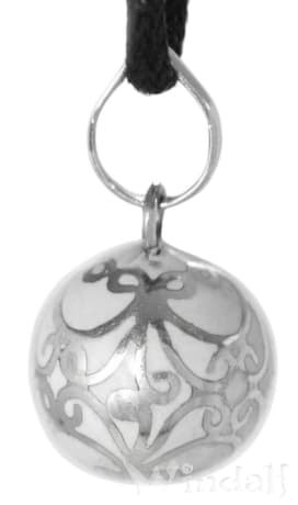 WINDALF Schmuck Anhänger ARIANA Ø 1.2 cm Weiße Klangkugel Zarte Ornamente Silber WINDALF Schmuck Anhänger ARIANA Ø 1.2 cm Weiße Klangkugel Zarte Ornamente Silber - Windalf.de