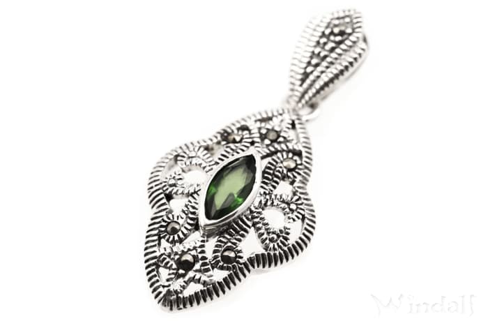 WINDALF Schmuck Anhänger LUCA 3.7 cm Markasit Grüner Smaragd Silber - Windalf.de