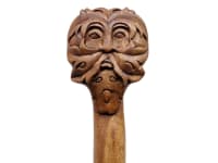 WINDALF Großer Waldgott Wanderstab GREEN MAN 180 cm Kelten Spazierstock Handarbeit - Windalf.de