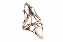 WINDALF Langer Gothic Damen Ring SATYA 37 mm Perlmutt-Stein Bronze - Windalf.de